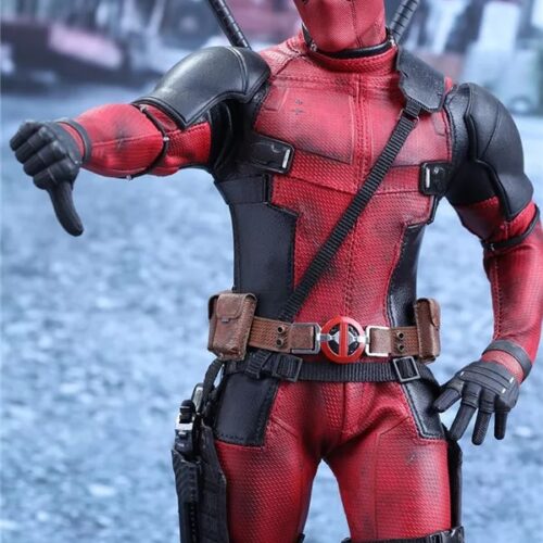 Deadpool – Traje em tecido 30CM